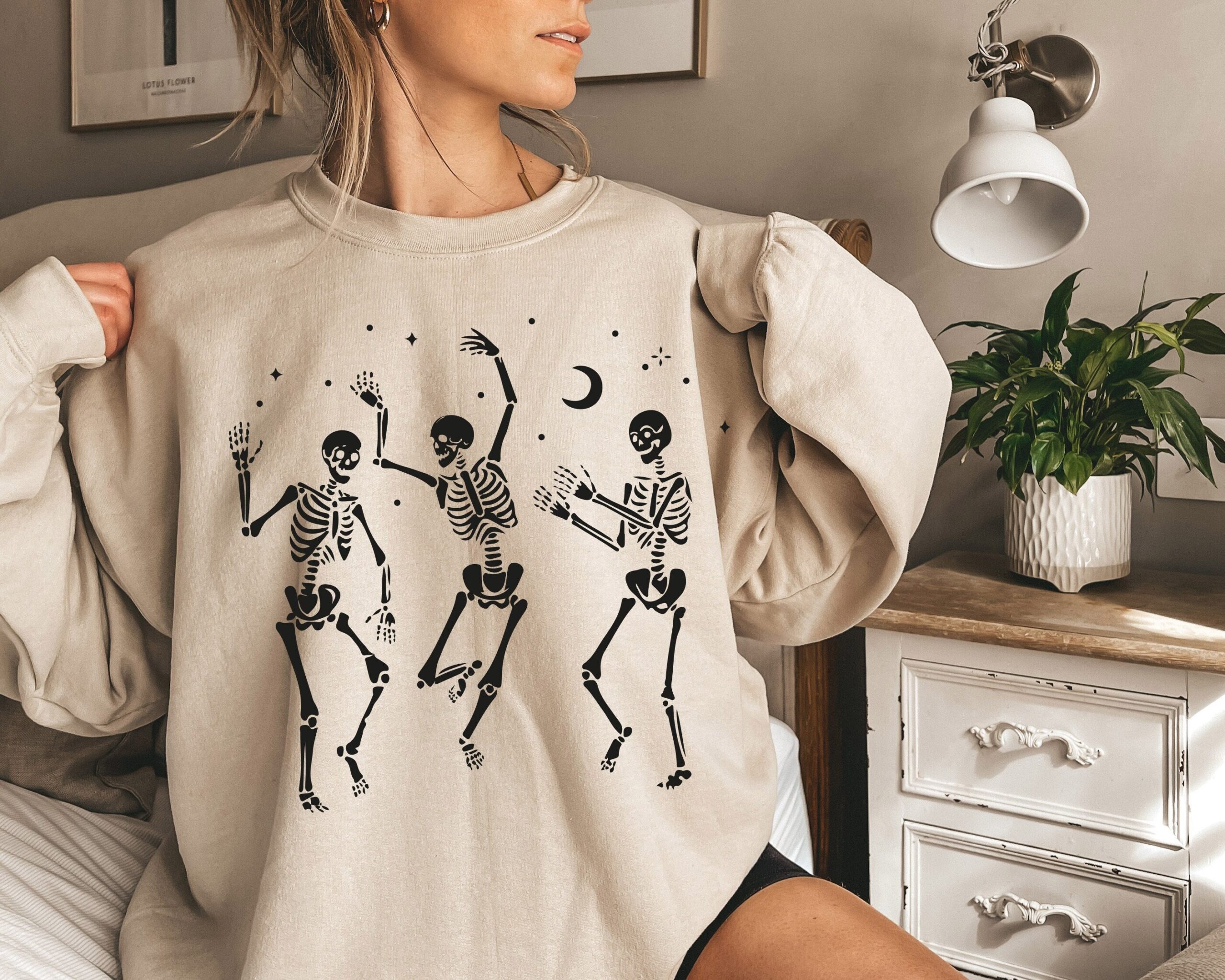 Happy Halloween Party Dancing Skeleton Shirt Happy Halloween Party Dancing Skeleton Shirt